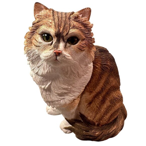 Country Artist Persian Cat Sitting Figurine Ceramic Realistic Tabby CatHand Pain - Picture 1 of 14